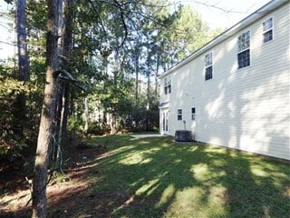Building Photo - 225 Bainsbury Ln