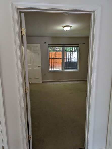 Downstairs bedroom - 631 N 44th St