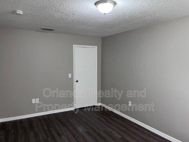 Building Photo - 4517 Piedmont St