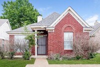 Building Photo - 3538 E Regency Park Cir