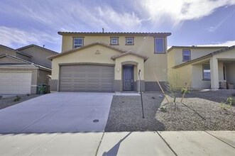 Building Photo - Rancho Sahuarita