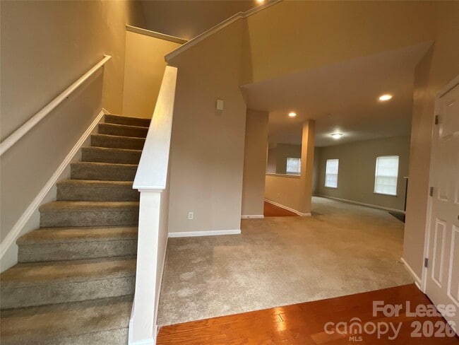 Building Photo - 2301 Trace Creek Dr