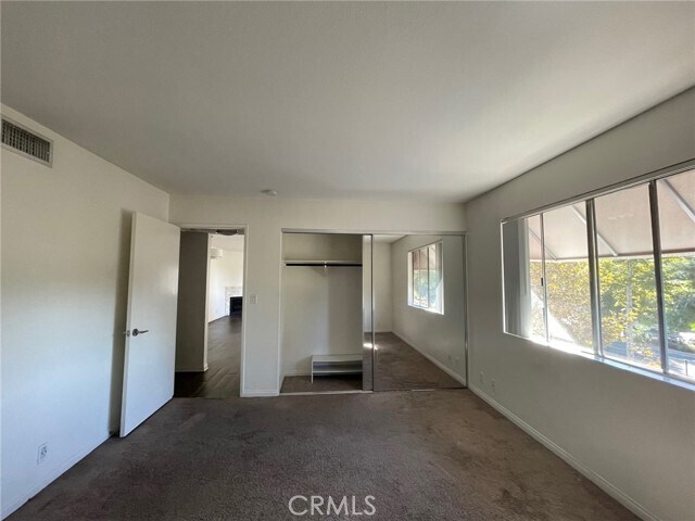 Building Photo - 5400 Radford Ave