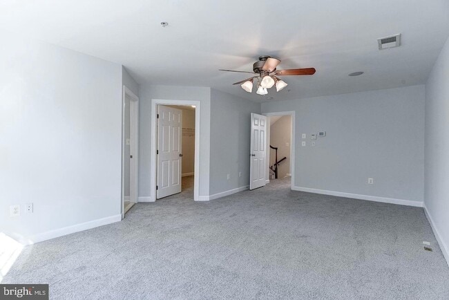 Building Photo - 7576 Maidenhead Dr