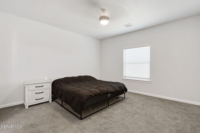 Building Photo - 1122 Gallium Ave