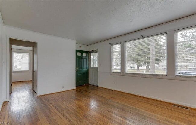 Building Photo - 106 Hodges Manor Rd
