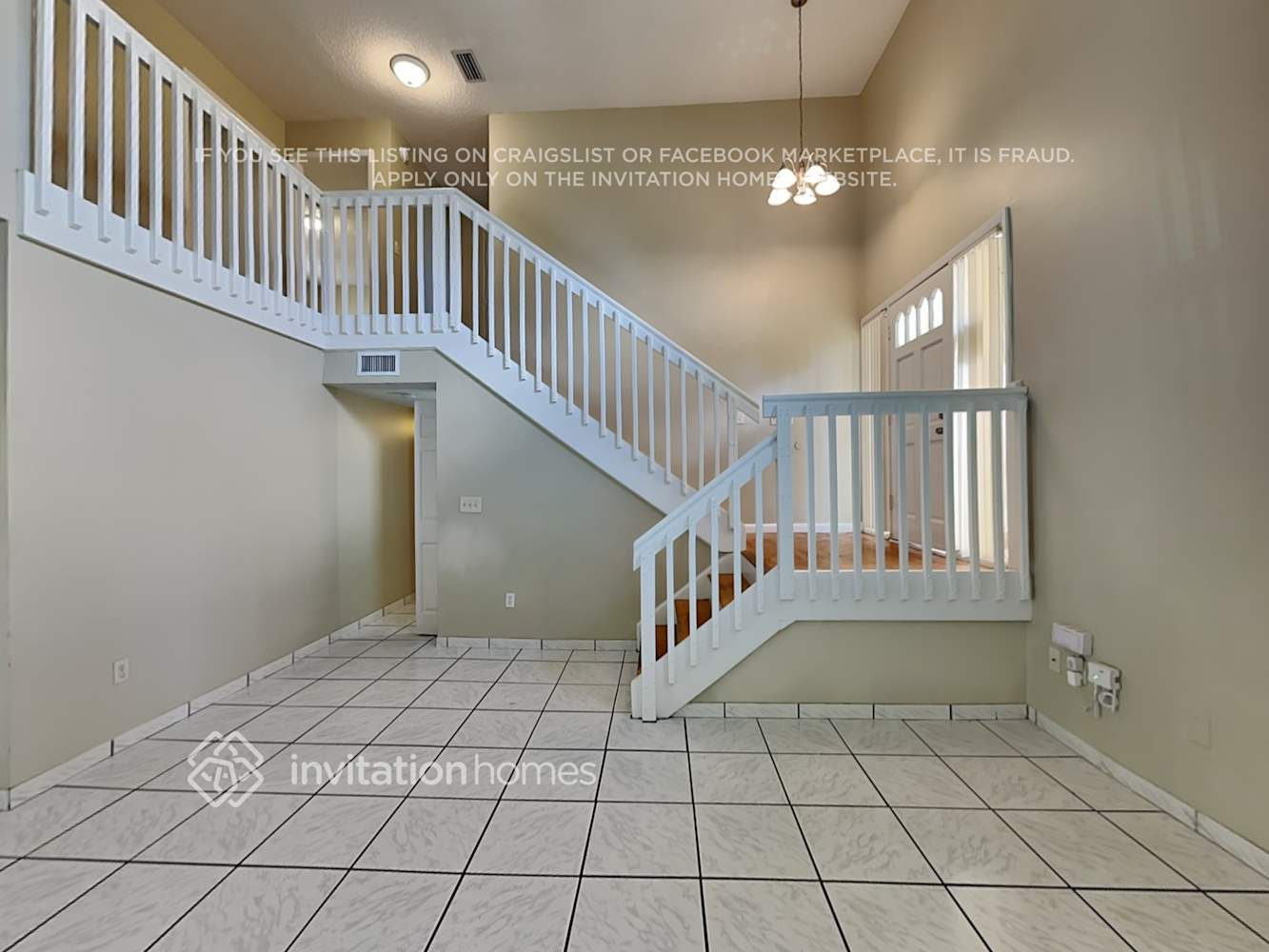 Building Photo - 15520 Briarwood Manor