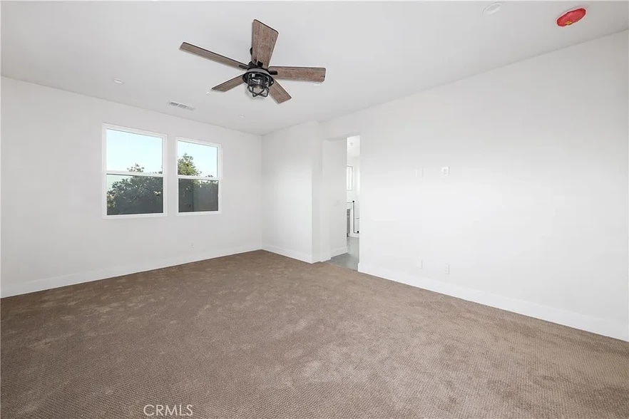 Master Bedroom - 2020 Brentwood Pl