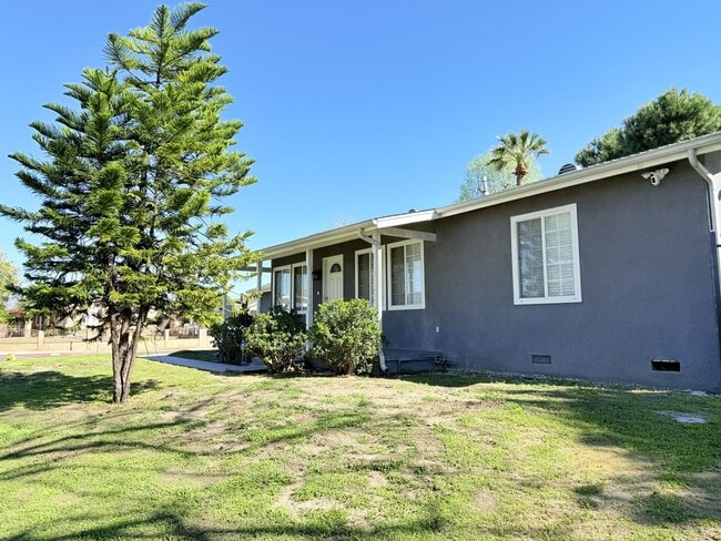 Primary Photo - Beautifully Renovated 3-Bedroom Home in Va...