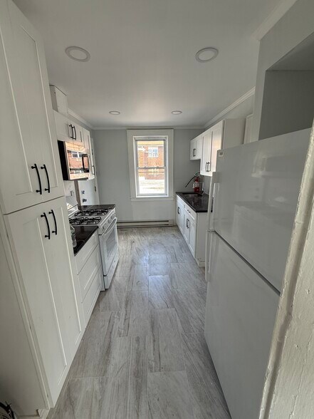 Primary Photo - 538 Washington Ave
