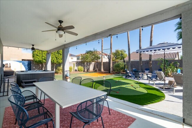 Building Photo - 10617 W Adela Dr.