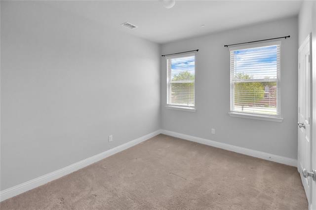 Building Photo - 6275 Rilla St
