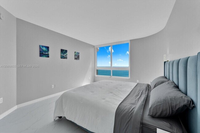 Building Photo - 6365 Collins Ave