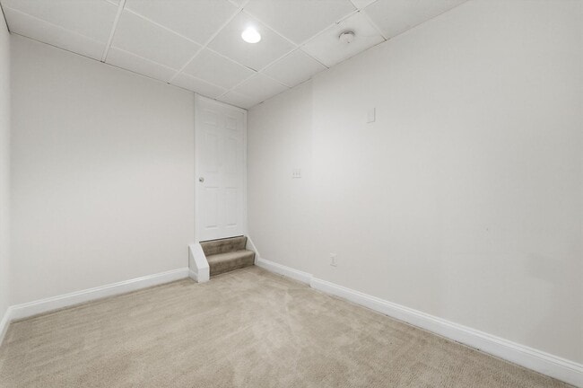 Building Photo - 17545 Hardy Rd