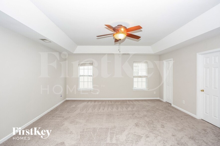 Building Photo - 130 Rusty Nail Dr