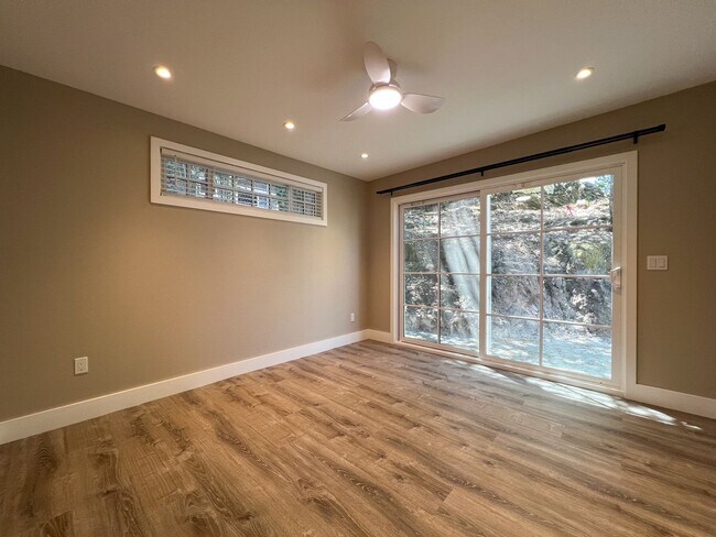 Building Photo - 1567 Silverado Trail