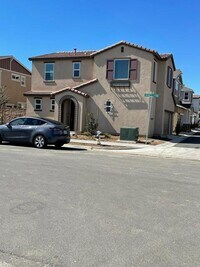 Building Photo - 28325 Via Moscotel