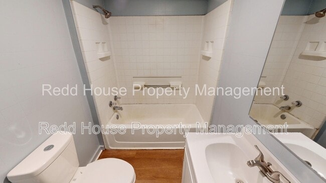 Building Photo - 103 Watkins St