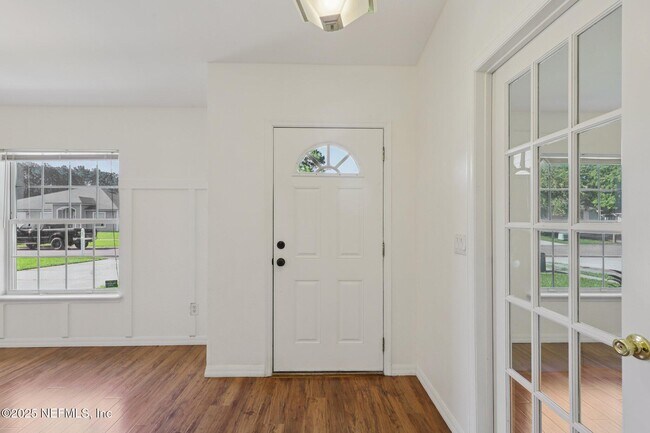 Building Photo - 350 Turtle Dove Dr