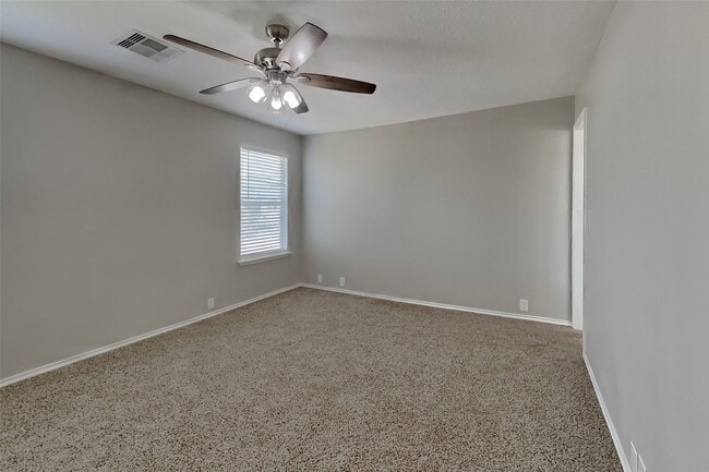 Building Photo - 6211 Gillian Park Dr