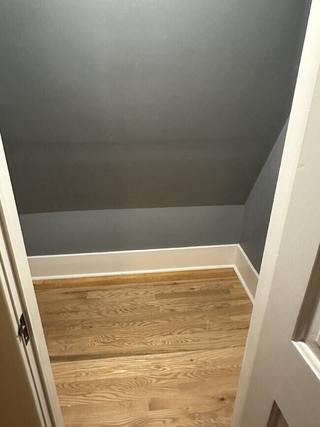 Building Photo - "Charming 3-Bed Oasis with Granite Touches & Cozy Fireplace in Nampa!"