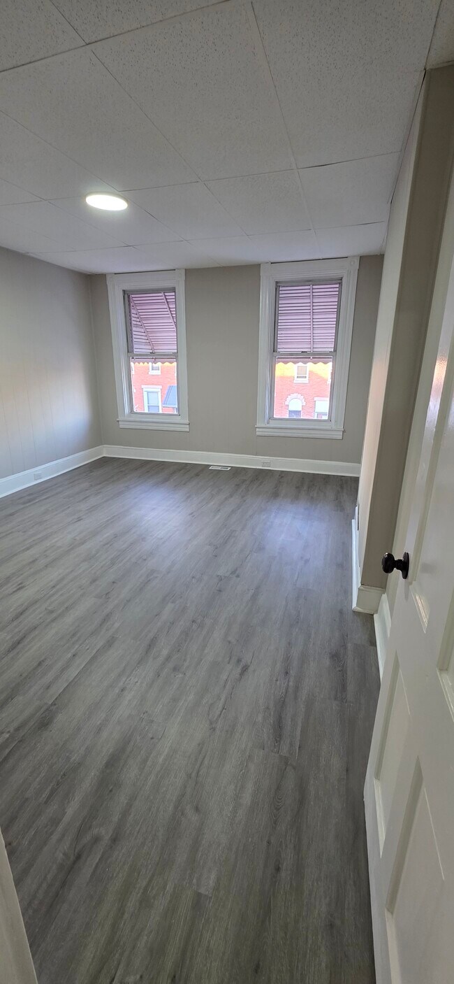 Building Photo - 1804 N Wolfe St