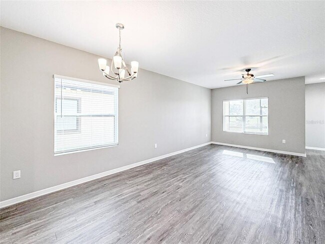 Building Photo - 3376 Cup Dr