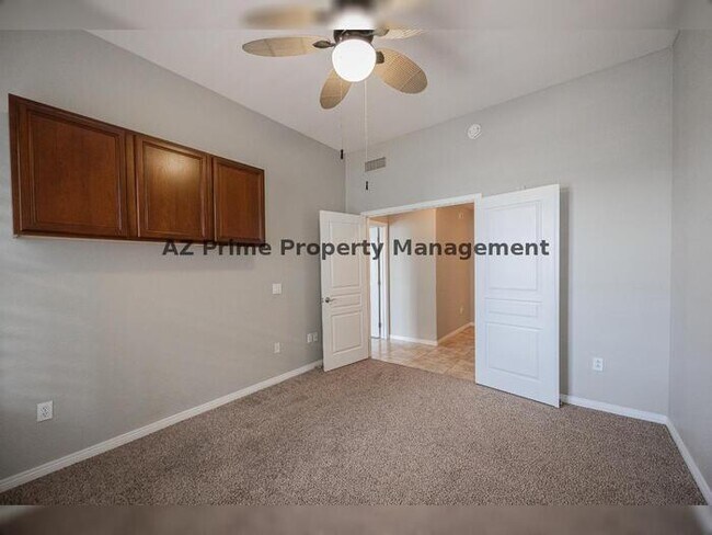 Building Photo - 2989 N 44th St
