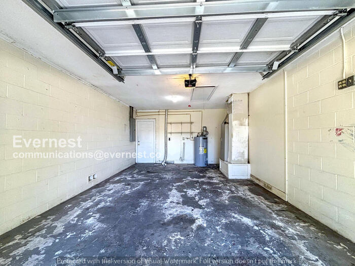 Building Photo - 2 Chip Ct