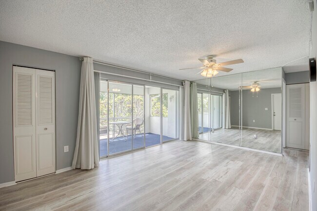 Building Photo - 12120 FL A1AAlt