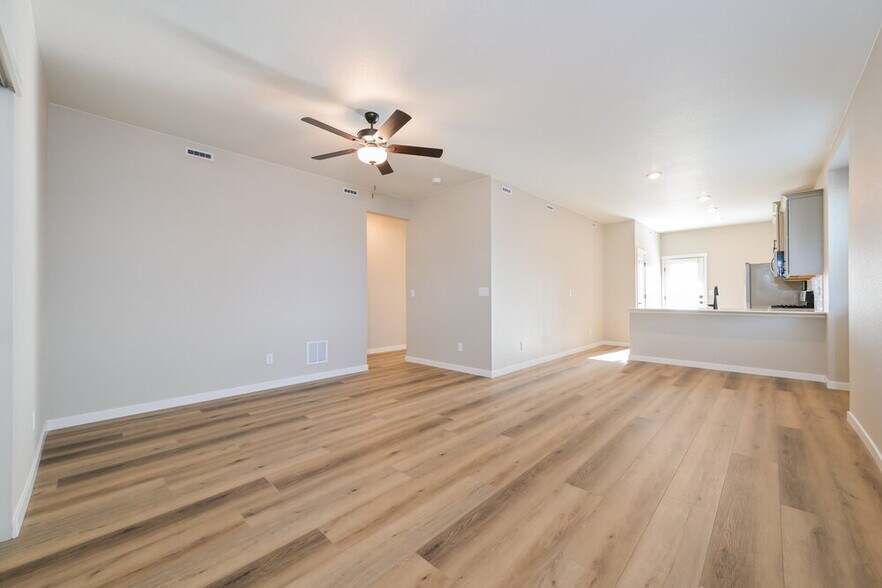 Building Photo - 18338 E 93rd Pl