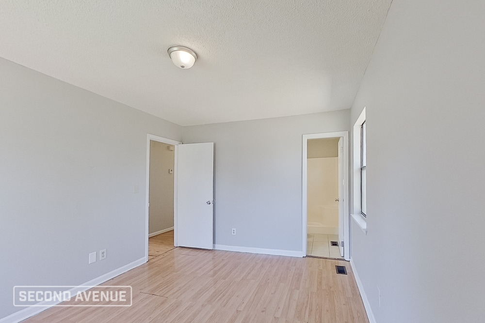 Building Photo - 434 15th Terrace NW