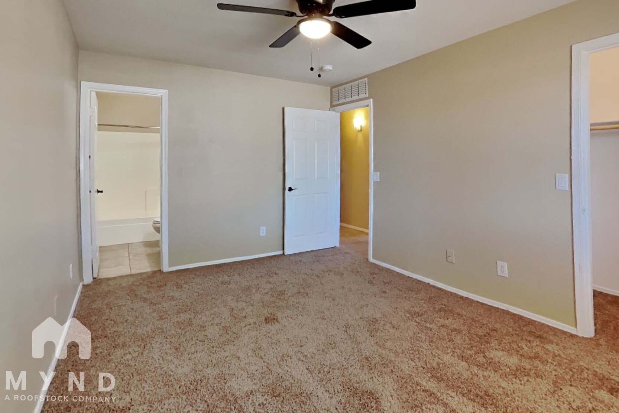 Building Photo - 2434 E Roeser Rd