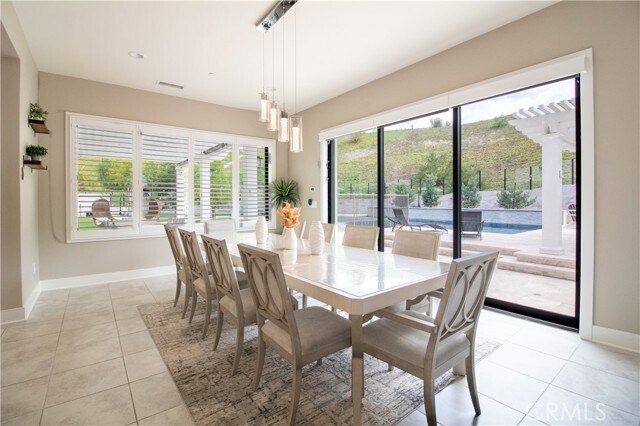 Building Photo - 51 Egret