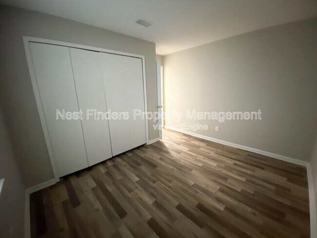 Building Photo - 421 Filmore Dr