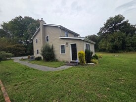 Building Photo - 640 Donaldson Ave
