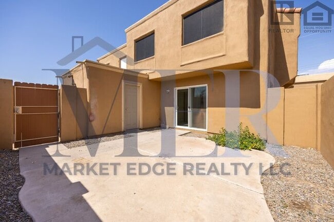 Building Photo - 3Bed/1Bath Home at 48th St/Broadway! $399 ...