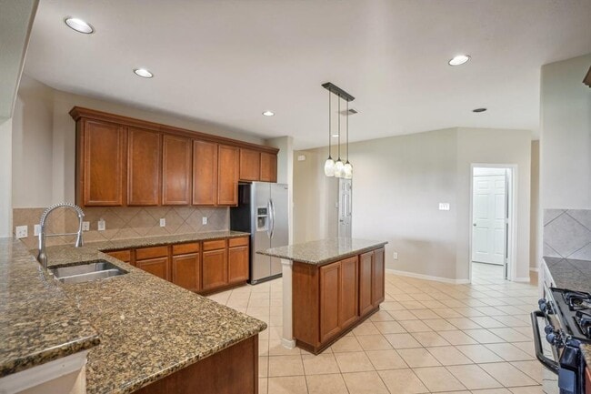 Building Photo - 14027 Mohave Way Dr