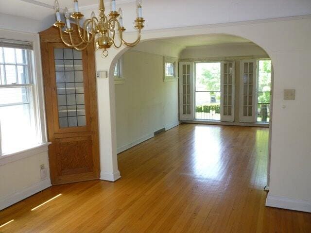 Building Photo - 4540 N Larkin St