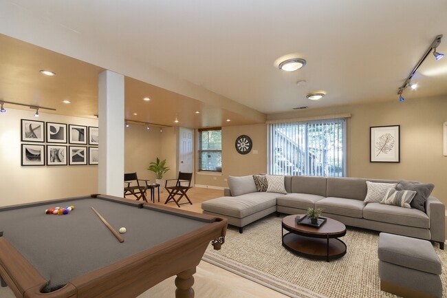 Building Photo - 357 Lucille Ln