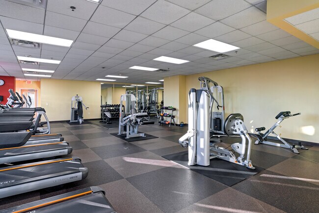 Building Photo - 929 Portland Ave