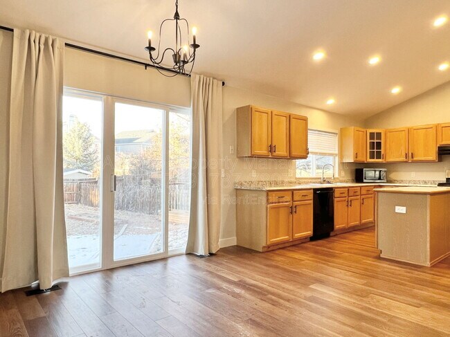 Building Photo - 7365 Cotton Dr