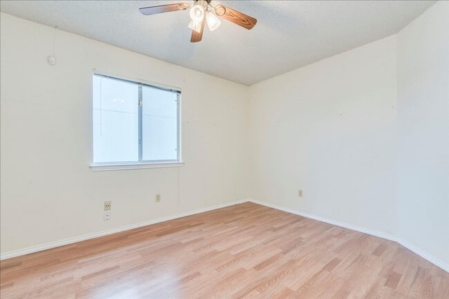 Building Photo - 14030 Merseyside Dr