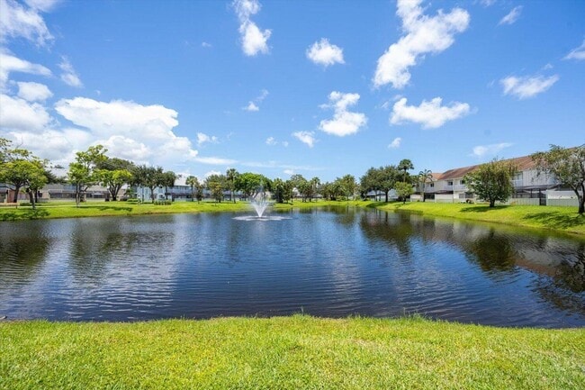 Building Photo - 6254 Riverwalk Ln
