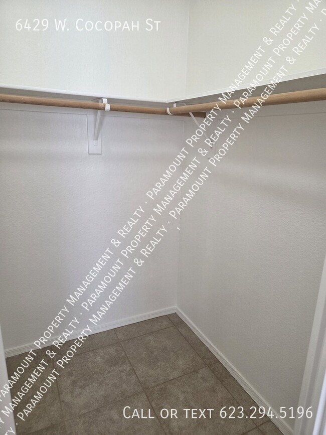 Building Photo - 6429 W Cocopah St