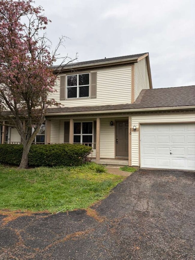 Building Photo - 310 Powell Rd