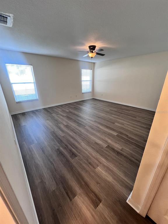 Building Photo - 912 Windrose Dr