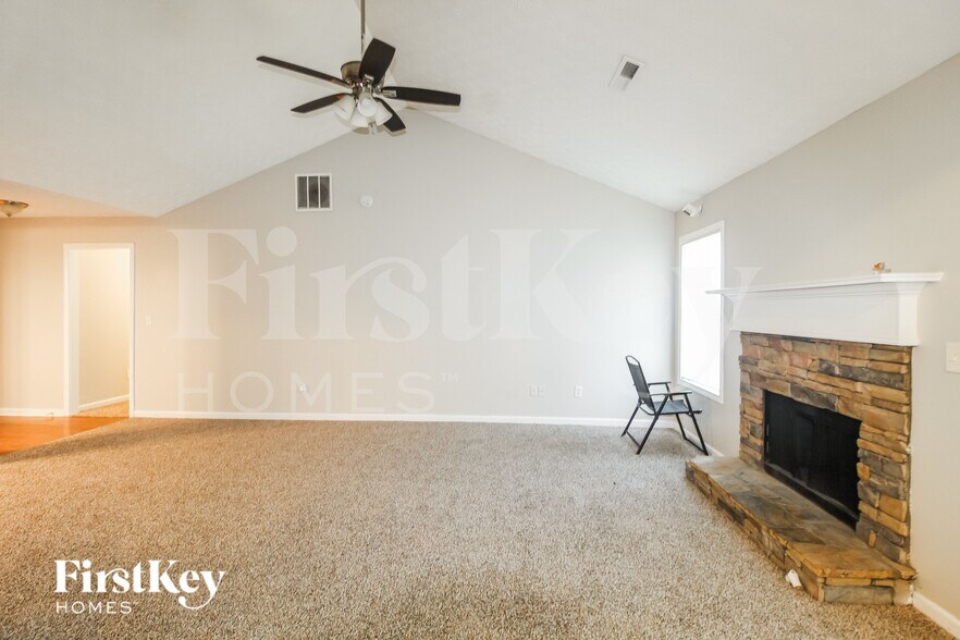 Building Photo - 175 Mills Creek Ln