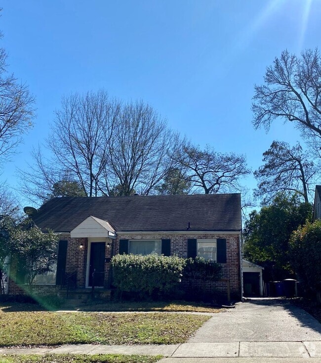 Building Photo - South Highlands Bungalow for Lease | 71104...