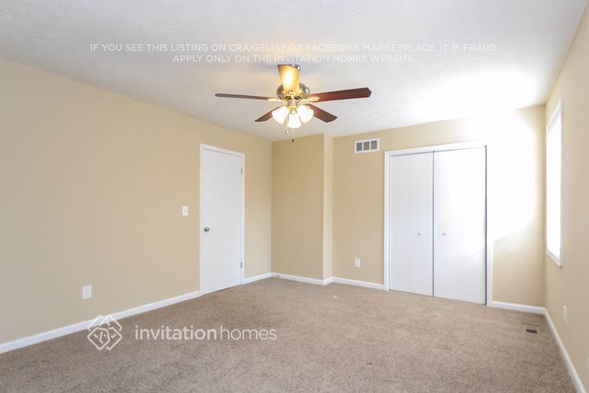 Building Photo - 2732 Shetland Ln NW